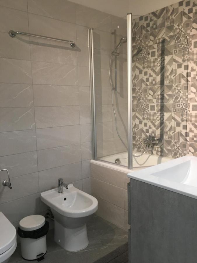 Family Friendly Studio 5 Min City Center 5 Station Apartment Лугано Екстериор снимка
